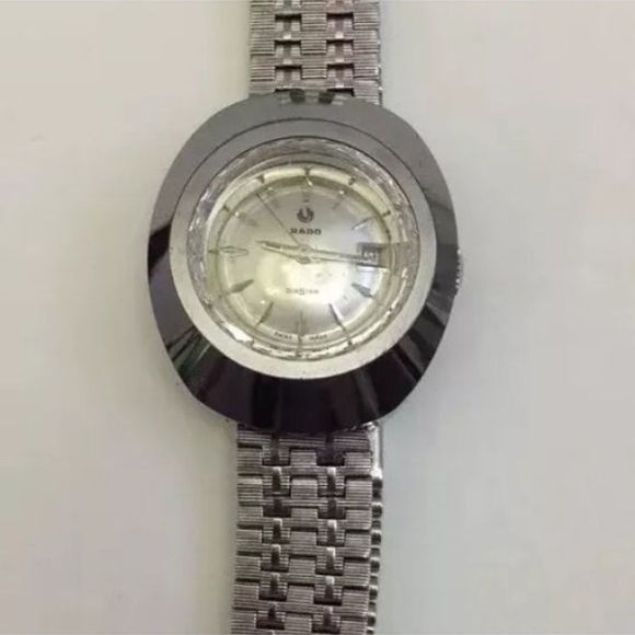 Vintage 60’s RADO Diastar Women’s Winding Watch